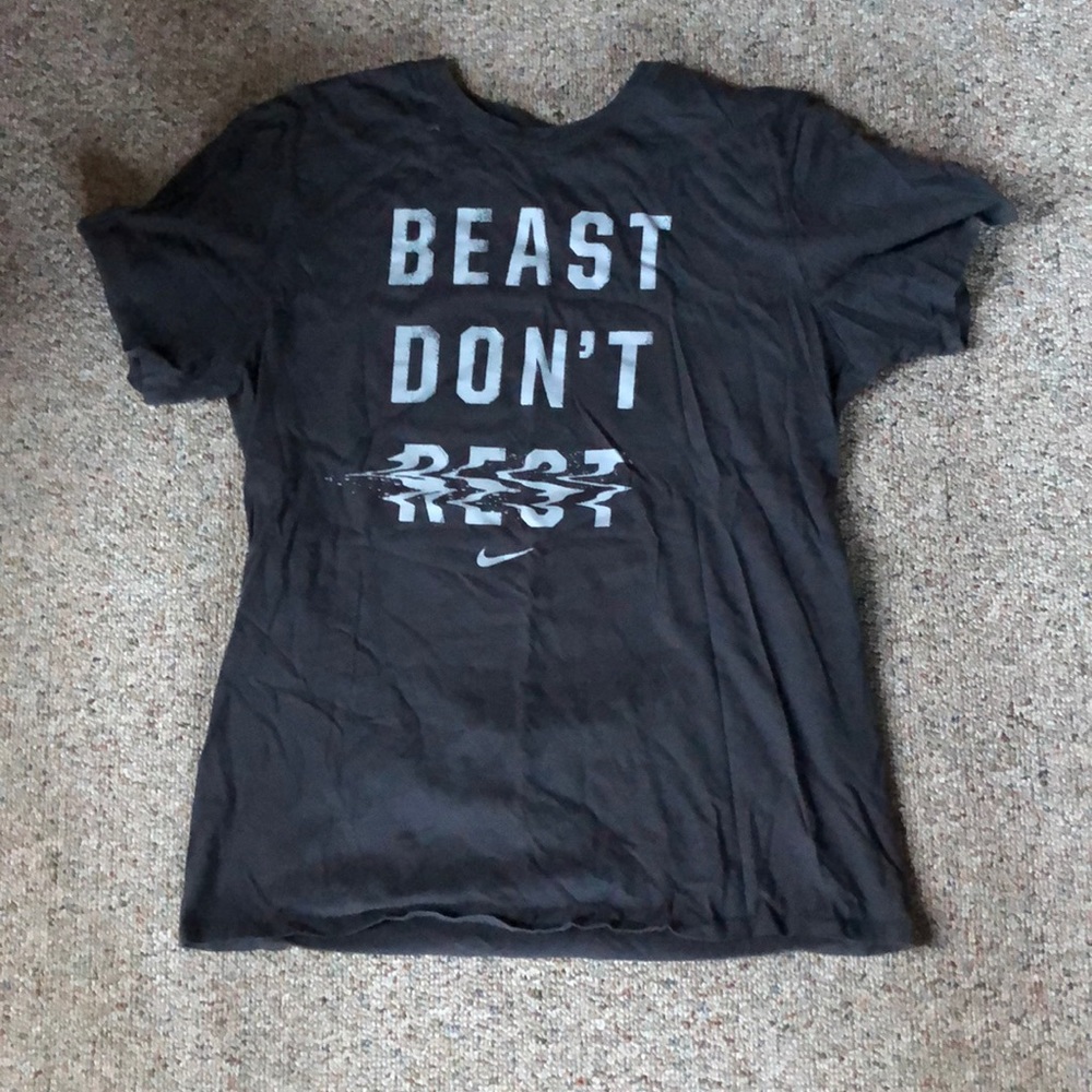 Nike t shirts